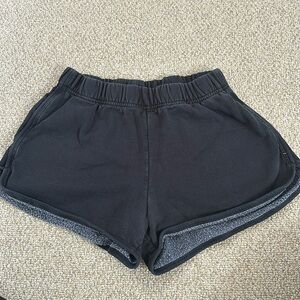 Brandy Melville Lisette Shorts (black)